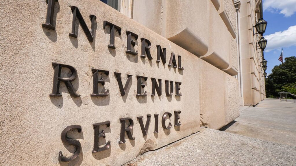IRS delays hinder EV sales as tax credit deadline looms: car dealers