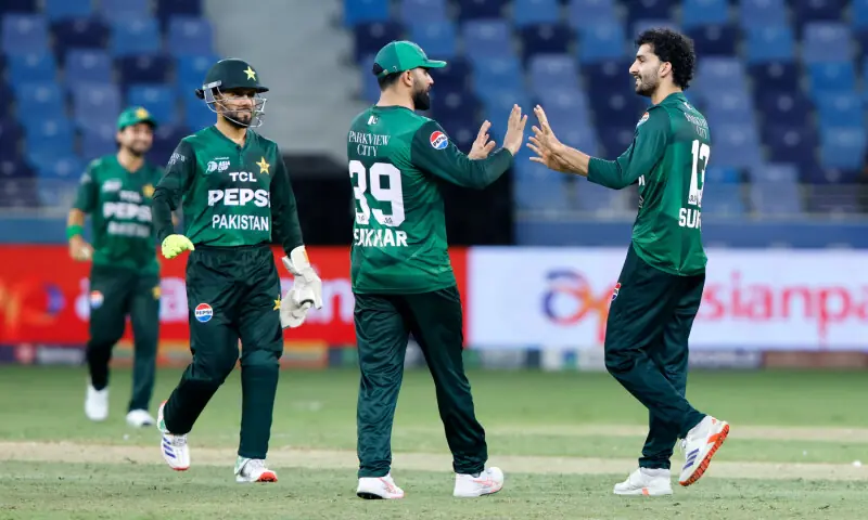 Pakistan exude calm ahead of emotionally-charged India clash – Sport